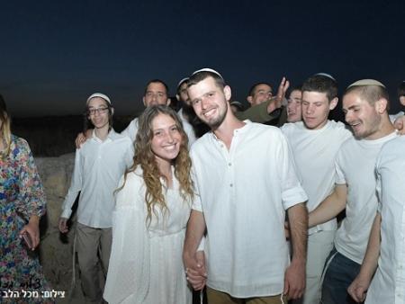 מטורף! היכרות באינסטינקט של רגע